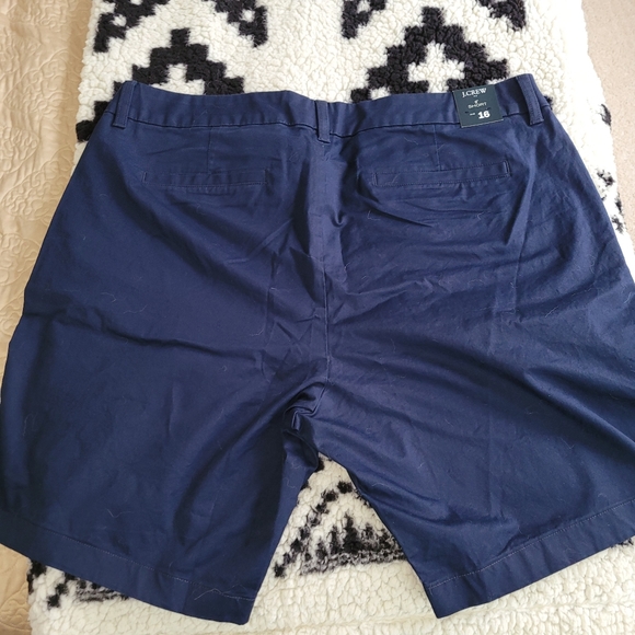 J Crew Shirts 9" Sz 16 NWT - Picture 2 of 3